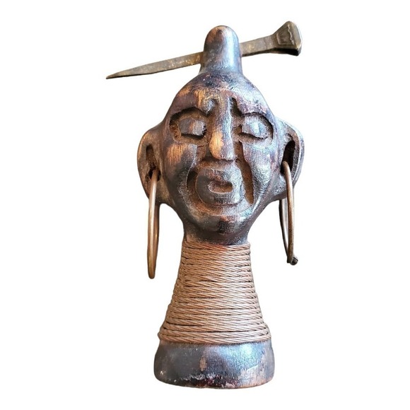 Rare Folk Art Wooden Head  Brooch Pin - Picture 1 of 5